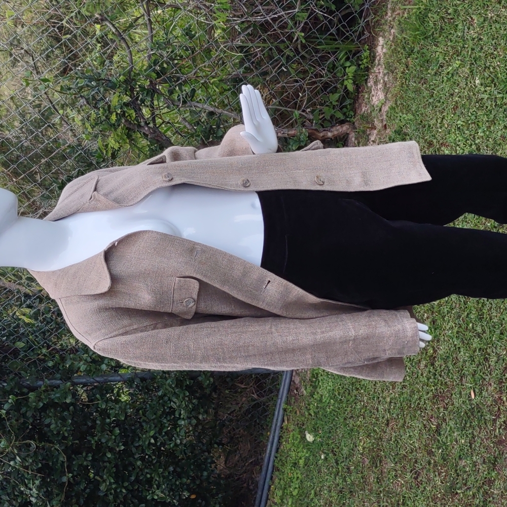 HARVE' BENARD by Benaed Holtzman Ladies Pure Linen Luxury Jacket